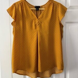 Jones New York Gold Cap Sleeve Relaxed Blouse